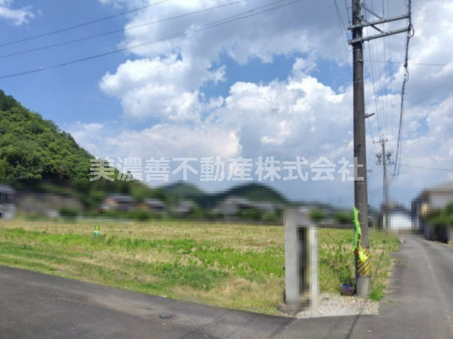 ６２７９０　山県市高富土地