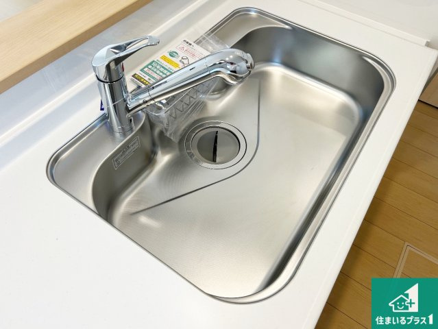 ◆松原市立部　新築一戸建ての設備|広々としたシンクで食器洗いも楽々！