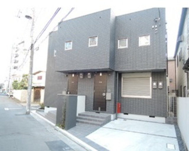 Ｌ’ａｔｅｌｉｅｒ ｂｒｕｎの駐車場|★敷地内駐車場あり★
