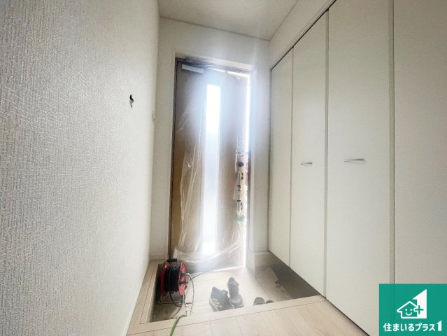 揖保郡太子町鵤　第6期　新築一戸建ての玄関|シューズボックスにはたくさんの靴が収納できるので玄関周りはいつもスッキリ！ご家族が増えても安心！