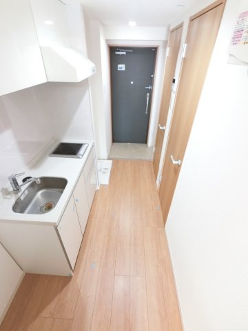 ラクラス市川の玄関
