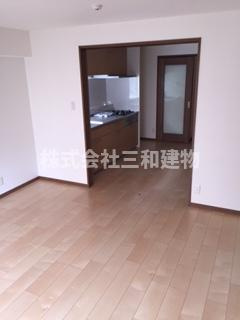 牛込台永谷マンションの居間・リビング