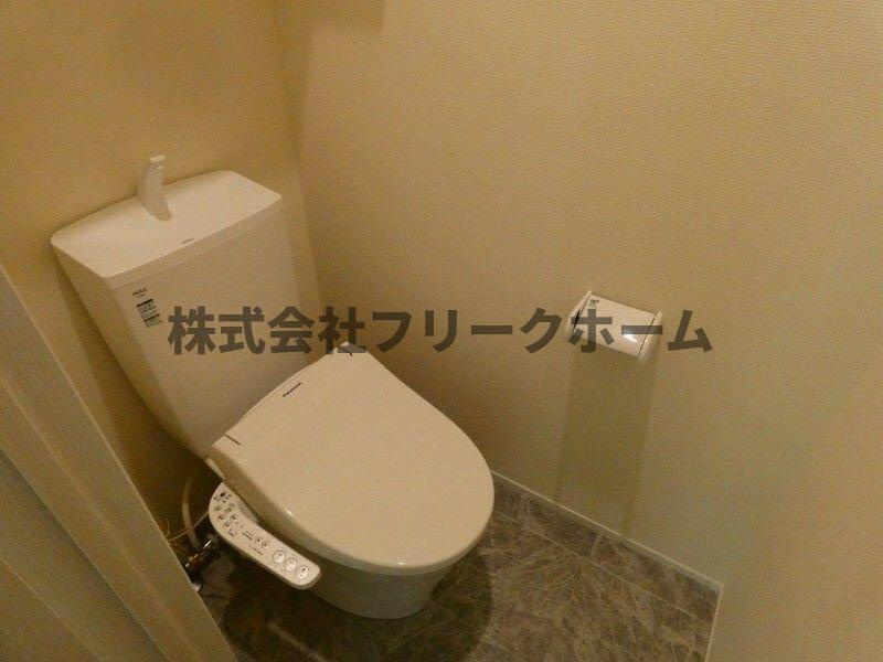 武蔵野市吉祥寺本町４丁目のアパートのトイレ