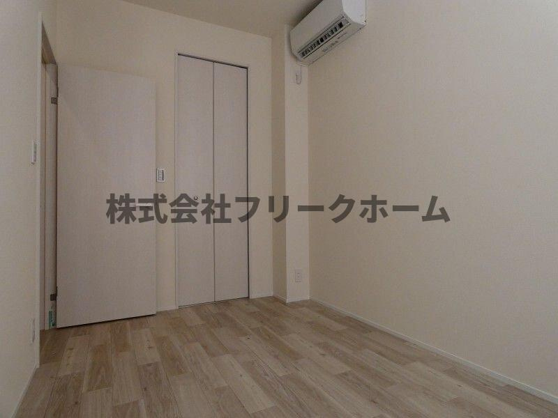 武蔵野市吉祥寺本町４丁目のアパートの寝室