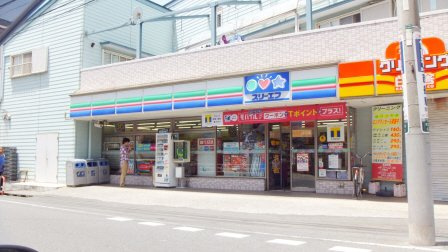 ゴールデンタウン岡崎|近くにコンビニが御座います