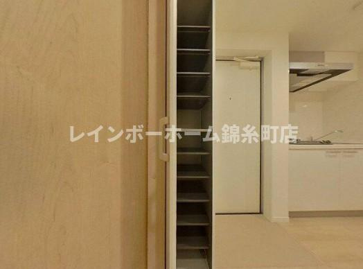 べルテイン関原の玄関