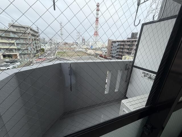 橋本大河原ビルのバルコニー