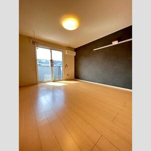 グランシャリオ・リラの居間・リビング
