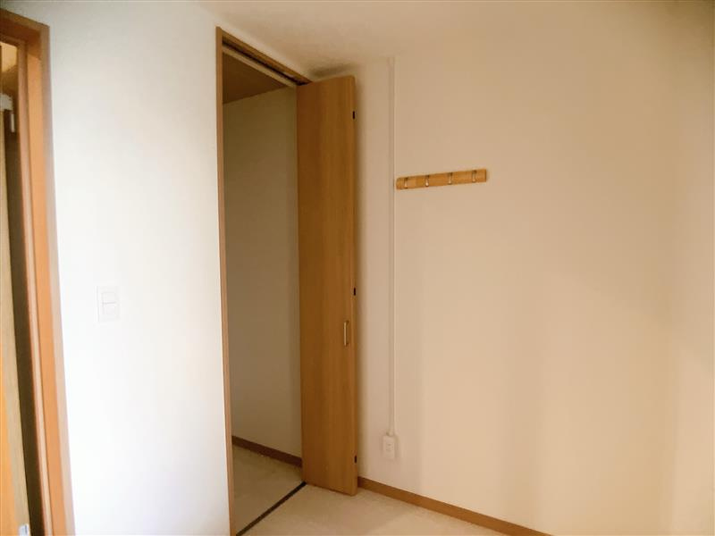 Aubeの洋室|別部屋同間取りのお写真となります。参考にご覧くださいませ。