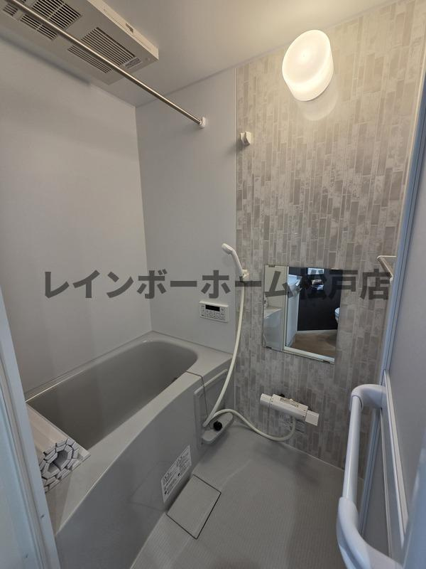 KT松戸六実の浴室