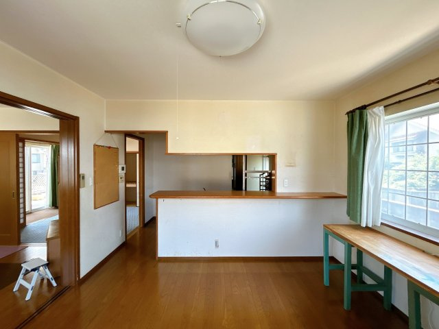 坂井町2丁目　中古戸建の居間・リビング