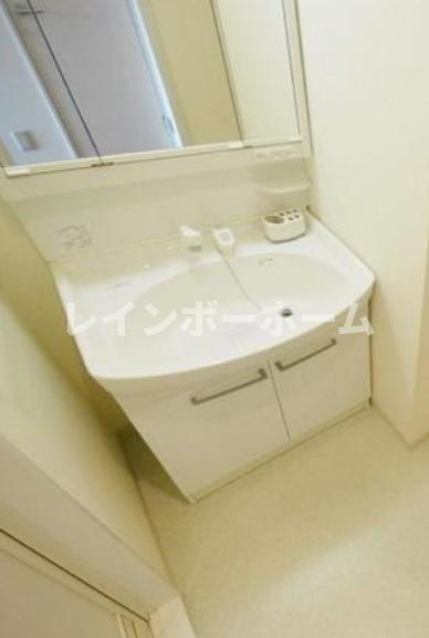 Aco　Mansionsの独立洗面台
