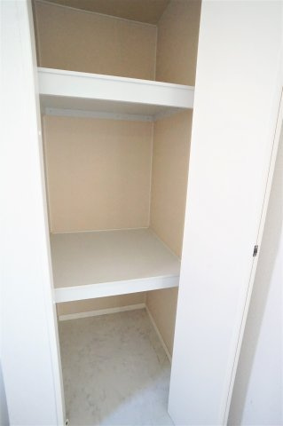 LEONの収納|各室にクローゼット付いてます※別のお部屋の写真です