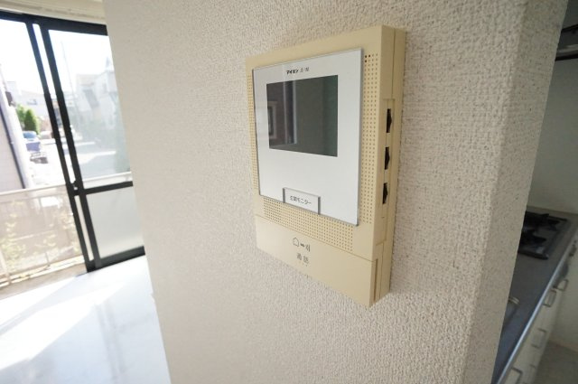 LEONのセキュリティ|必需品ですエアコン※別のお部屋の写真です