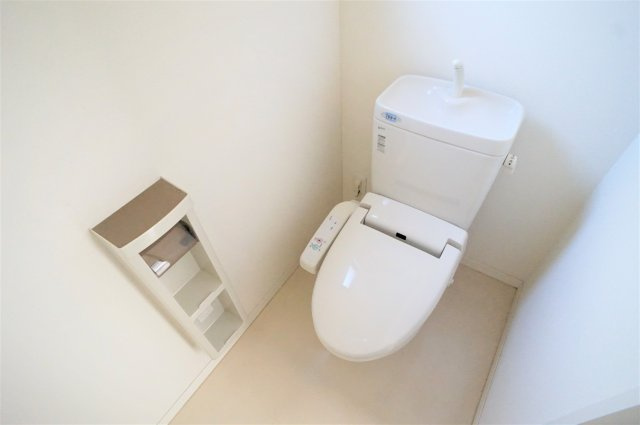 LEONのトイレ|もちろんウォシュレットですよ※別のお部屋の写真です