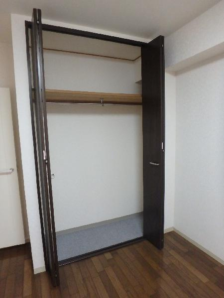六甲グランドヒルズ２号館|クローゼット