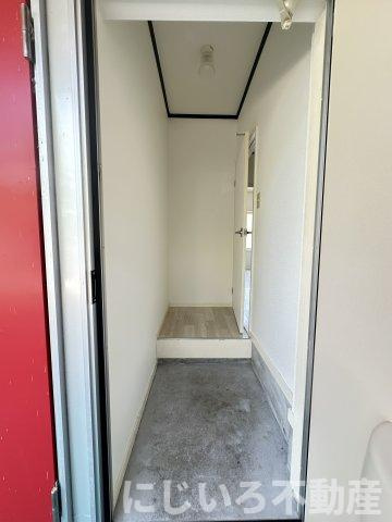 マンションMの玄関