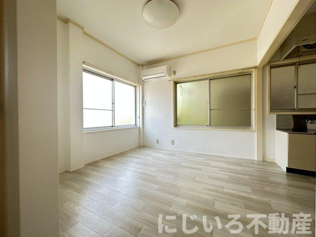 マンションMの居間・リビング