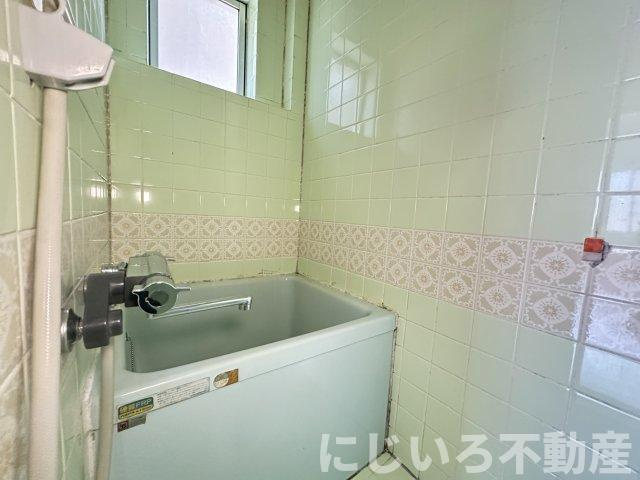 マンションMの浴室