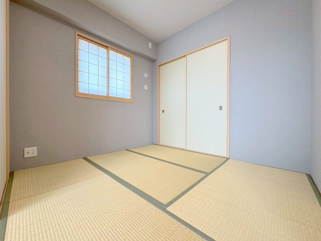 ブランズシティ上新庄の和室