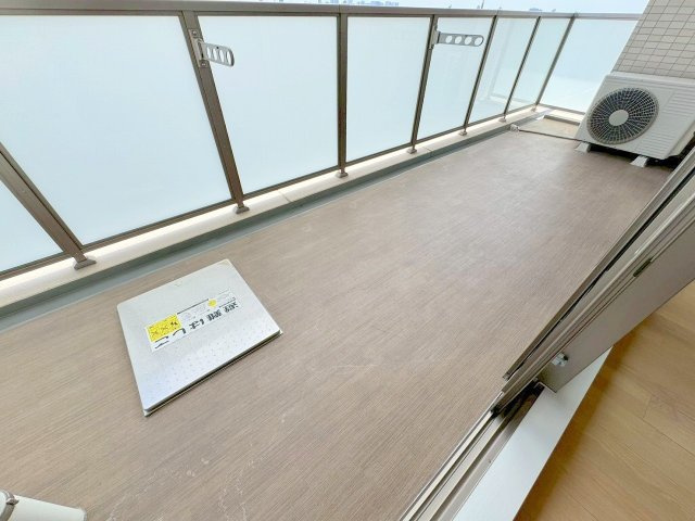 ブランズシティ上新庄のバルコニー