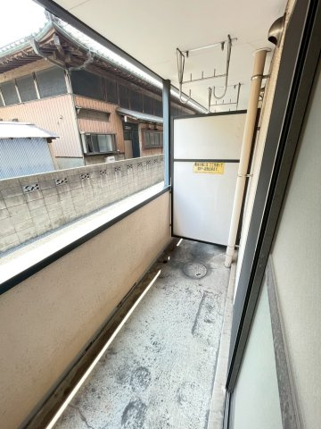【バルコニー】