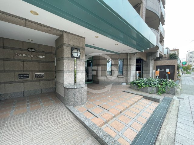シエル・ピュール田辺　田辺小学校区のエントランス|シエル・ピュール田辺　エントランス