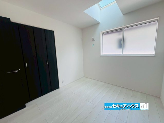 【同施工物件ご案内可能】知多市新知東町　全2棟の内観：施工例|【洋室イメージ】
◆お子様のお部屋や主寝室、来客時の宿泊室、趣味のお部屋としてもご利用いただけます♪