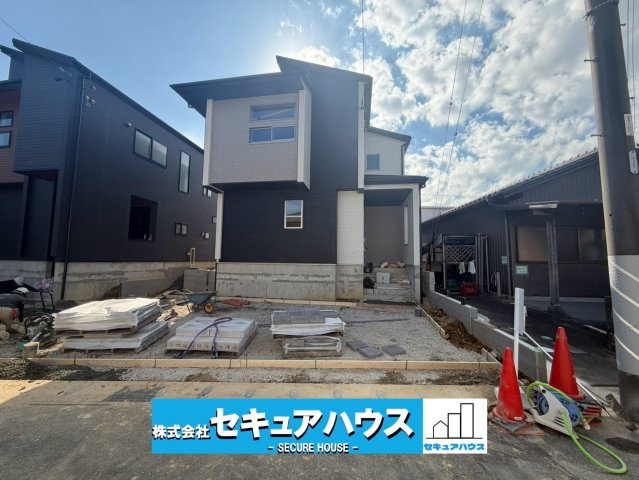 【今からご案内可能】知多市新知東町　全2棟のその他|事前予約にて現地ご見学いただけます！お気軽にお問い合わせください♪
■株式会社　セキュアハウス■
住宅ローンに強く、知識、経験豊富なスタッフ在籍
お客様に寄り添い、ご成約後もサポート致します