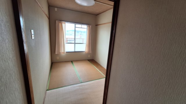 第一辻ハイツの子供部屋