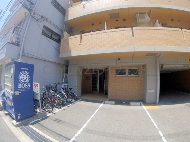 【エントランス】 | リバースクウェア103
