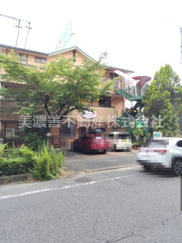 ６７１１５　羽島郡岐南町伏屋二丁目店舗事務所の外観