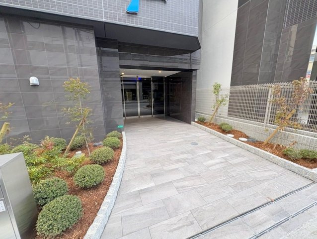 【エントランス】 | セレニテ新大阪グランデミリュー