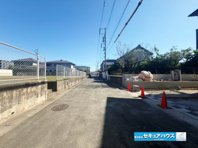 【同施工物件ご案内可能】知多市新知東町　全2棟の外観パース|事前予約にて現地ご見学いただけます！お気軽にお問い合わせください♪
■株式会社　セキュアハウス　豊明支店■
住宅ローンに強く、知識、経験豊富なスタッフ在籍
お客様に寄り添い、ご成約後もサポート致します