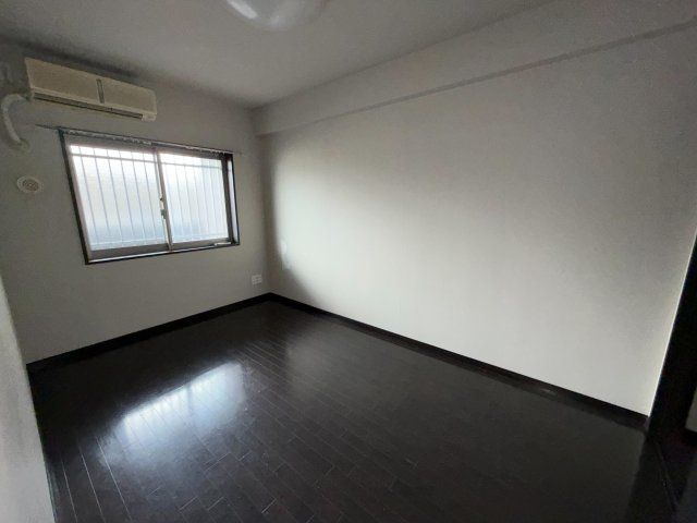 【洋室】 | シーズガーデン桐生本町　SIC付き　3LDK