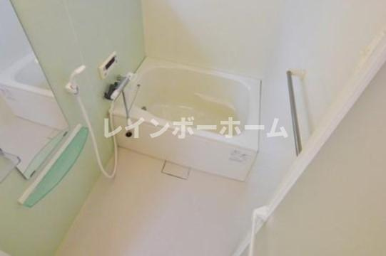 ディアス・駒場の浴室