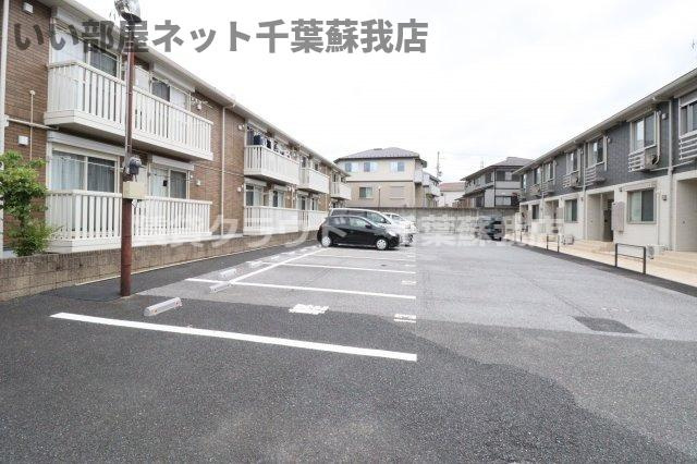 カルム都の駐車場|カースペースがあります