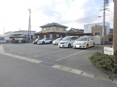 【駐車場】 | ヴィルヌーブ