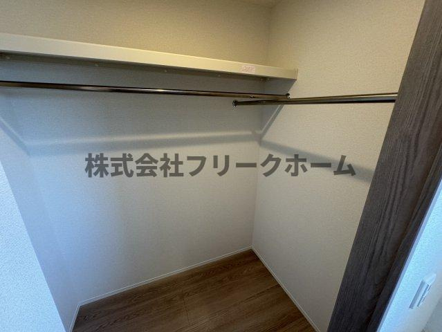 小金井市緑町５丁目のアパートの収納