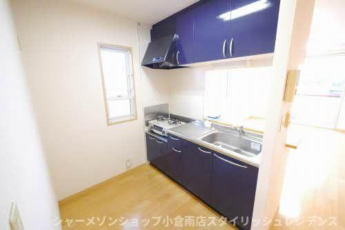 シャーメゾン朽網　Ｂ棟　のキッチン