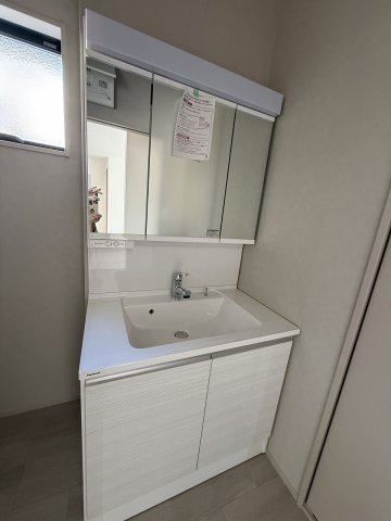 高田5丁目　新築戸建　4棟の独立洗面台