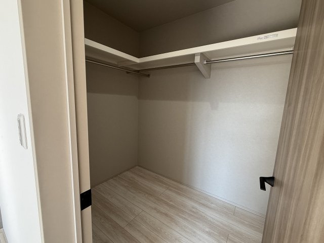 高田5丁目　新築戸建　4棟の収納|洋室７帖のウォークインクローゼット