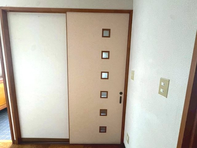芳田戸建中古のトイレ