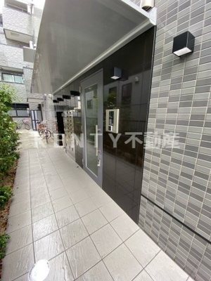 【エントランス】 | 第７６シンエイビル | 落ち着いたエントランスです