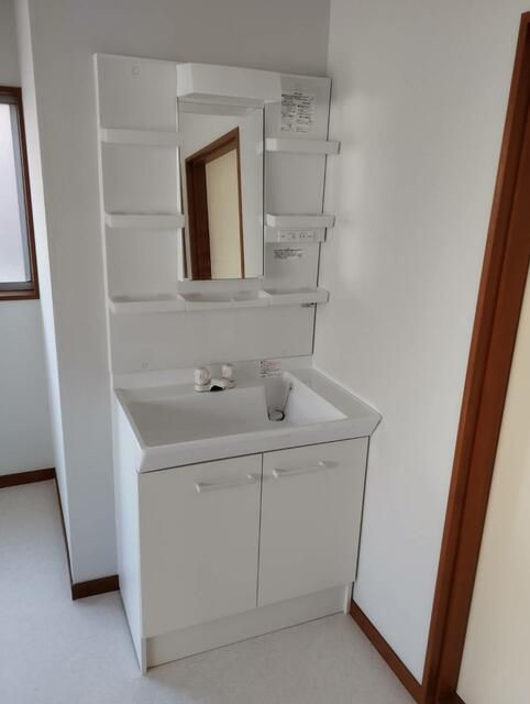 小林コーポの洗面所|使いやすい洗面所です
