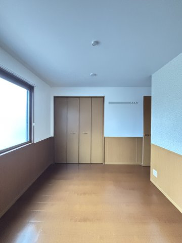 グランシャリオ堀川Ｄ棟の洋室
