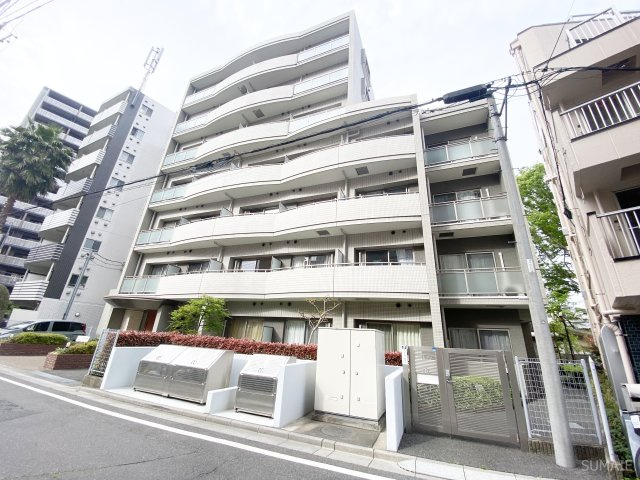 アイビーテラスの外観|鉄筋コンクリート造マンション。