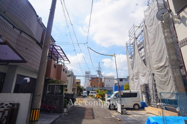 【前面道路含む現地写真】 | 平野区西脇1丁目　【1号棟/全2棟】 | 【前面道路：幅員約4ｍ】