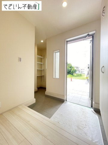 【玄関】 | Livele Garden.S深谷市稲荷町北第3　【平屋】新築住宅 | ≪2号棟≫
現地(2026年8月撮影)