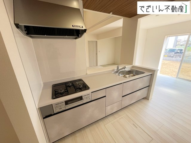 【キッチン】 | Livele Garden.S深谷市稲荷町北第3　【平屋】新築住宅 | ≪2号棟≫
現地(2026年8月撮影)